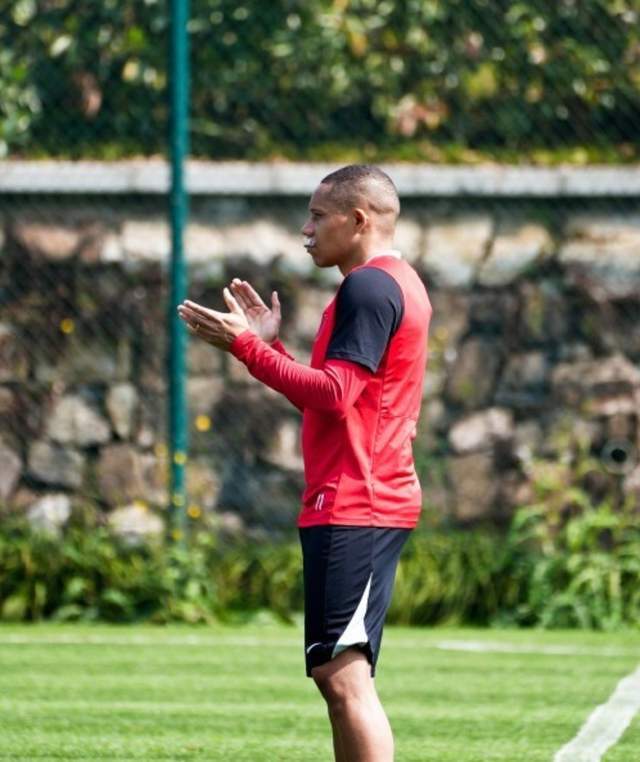 英超直播-中超2名外援昨天赛后同时感叹：中国非常安全，在这里很幸福！